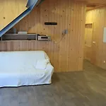 Apartment Forrest With A Pool
