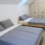 Apartment Forrest With A Pool